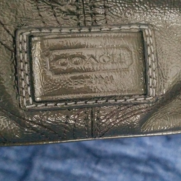 Coach hand bag (authentic) - Picture 5 of 7